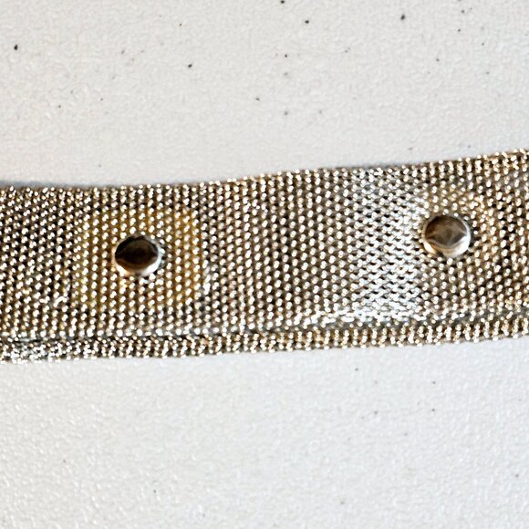 Vintage 90's Two Tone, Gold & Silver Mesh Belt, 40"L X 1 1/4"W - Picture 10 of 11